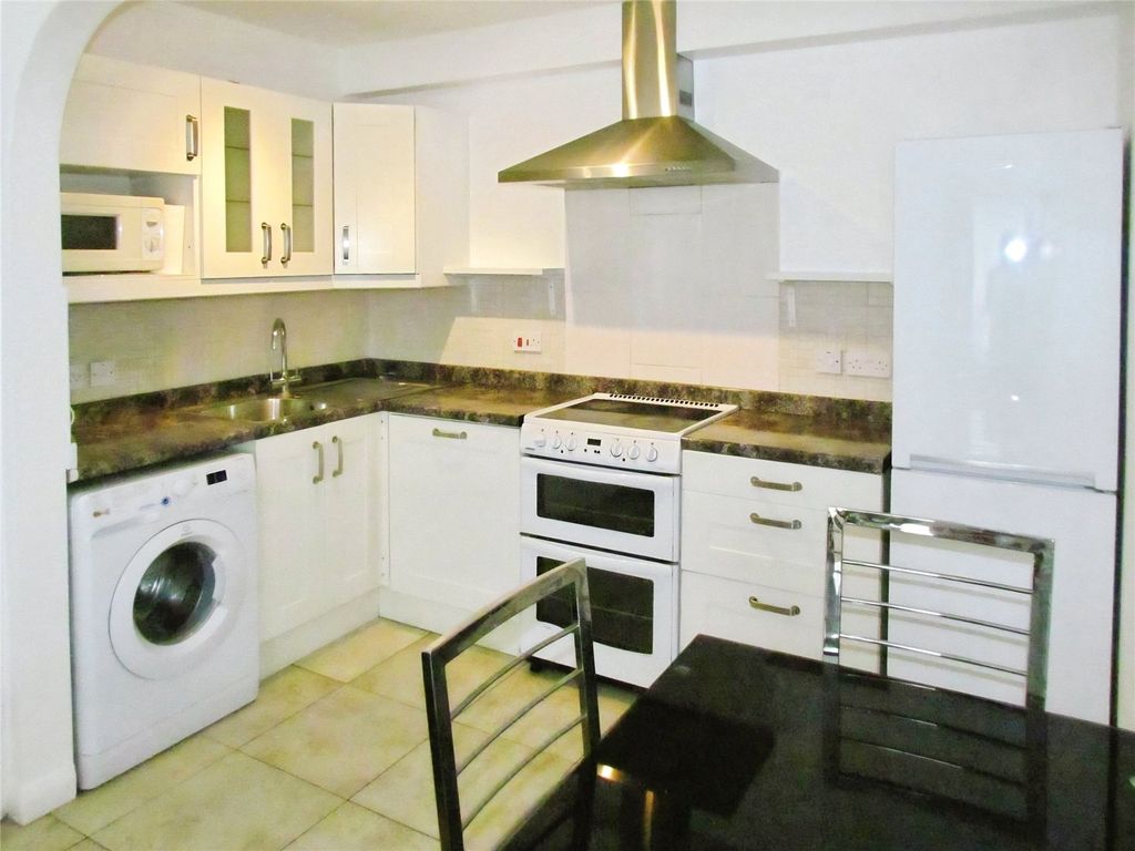 Property photo 2 of 8 Picture No. 02