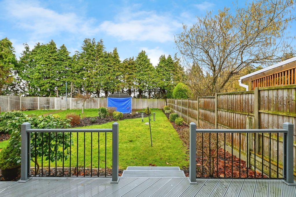 Property photo 2 of 17 Pbox-Img.Jpg