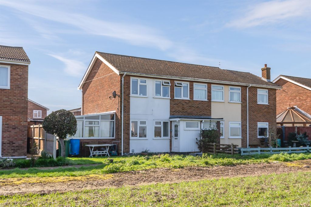 Property photo 1 of 14 Front