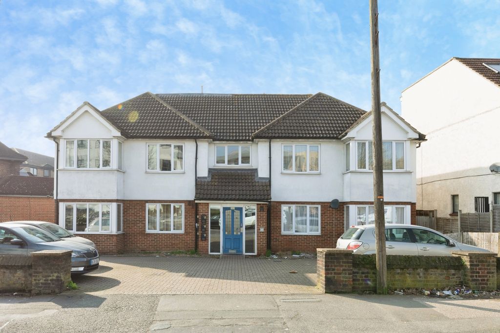 Property photo 1 of 15 Pbox-Img.Jpg