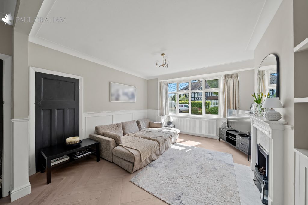 Property photo 3 of 26 Dsc09102