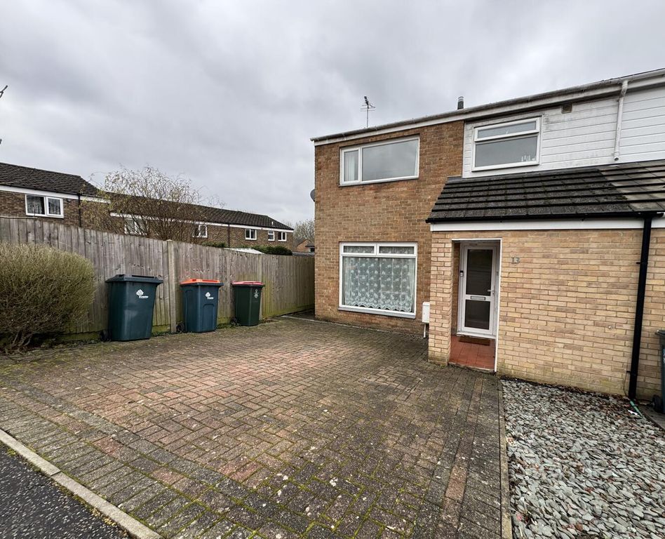 Property photo 2 of 21 Driveway