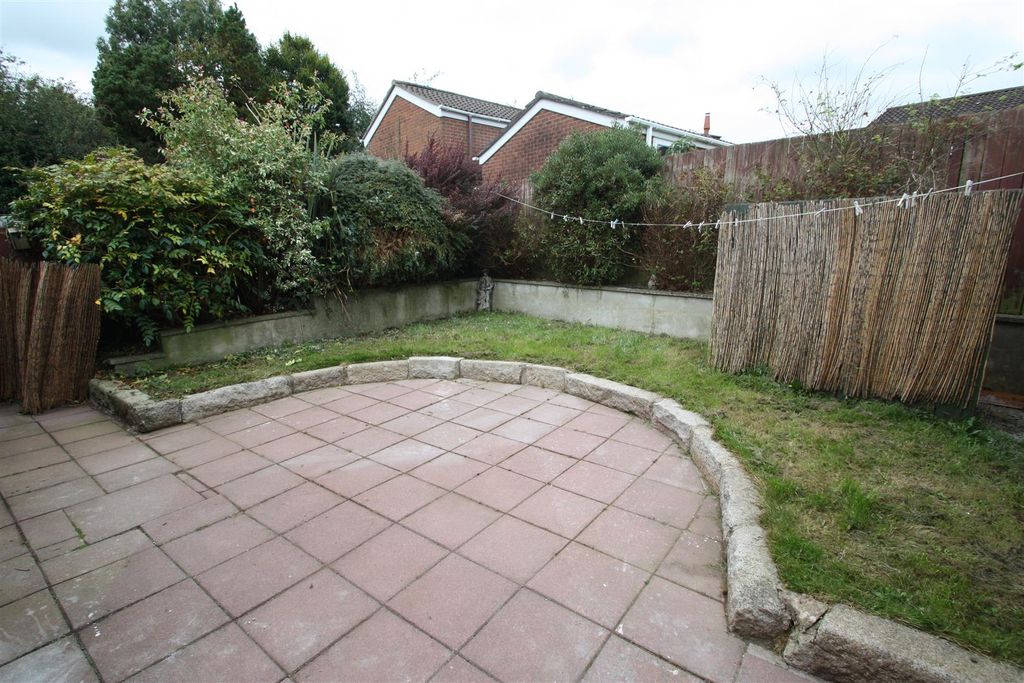 Additional image 14 of 3 bed semi-detached bungalow to rent48 Magowan Park, Hillsborough BT26