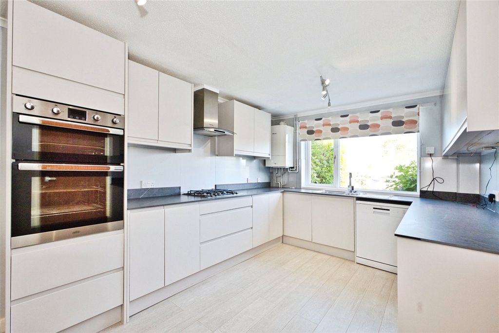 Property photo 2 of 14 Picture No. 07