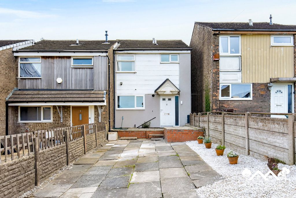 Property photo 1 of 30
