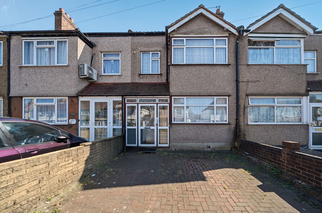 Property photo 1 of 17 Picture No. 03