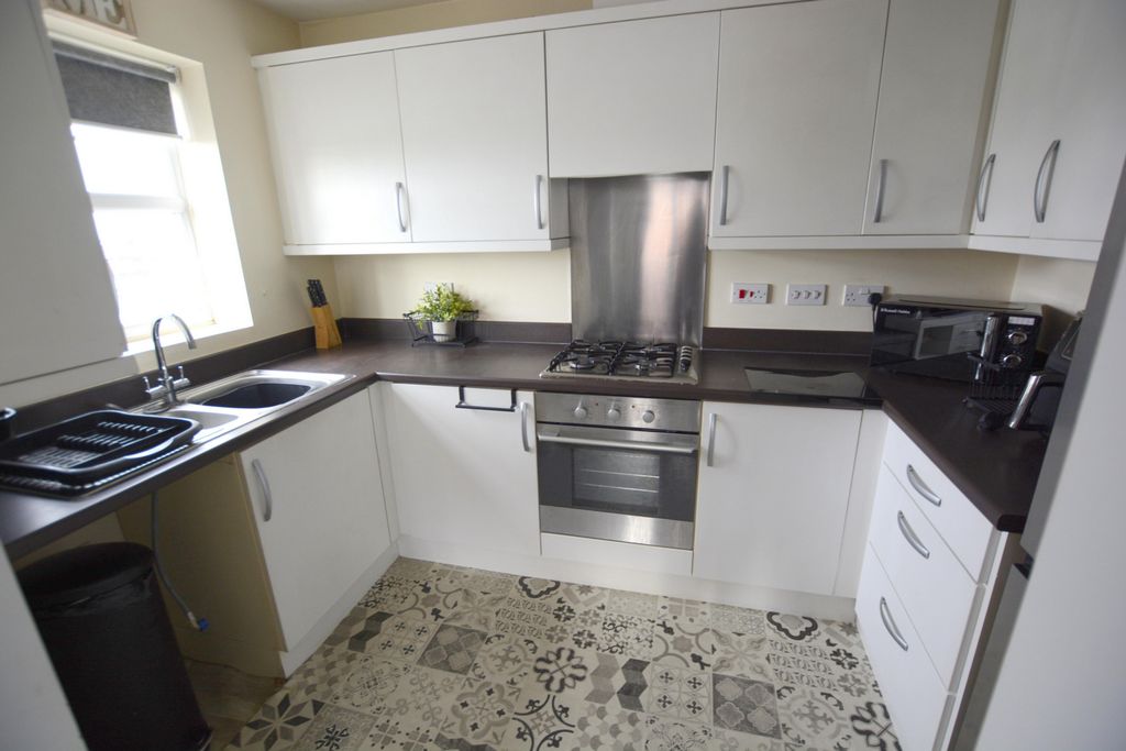 Property photo 3 of 13 Photo 3