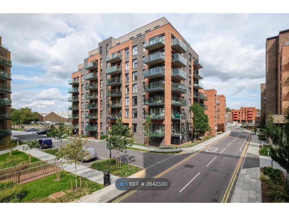 Property photo 2 of 14