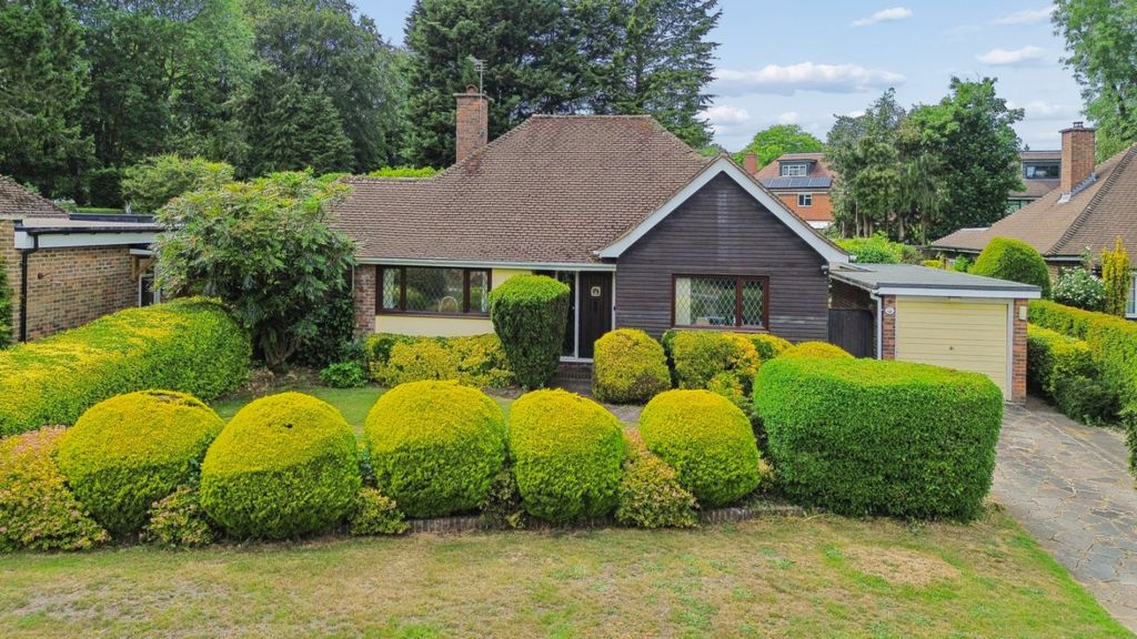 Property photo 1 of 14 Front