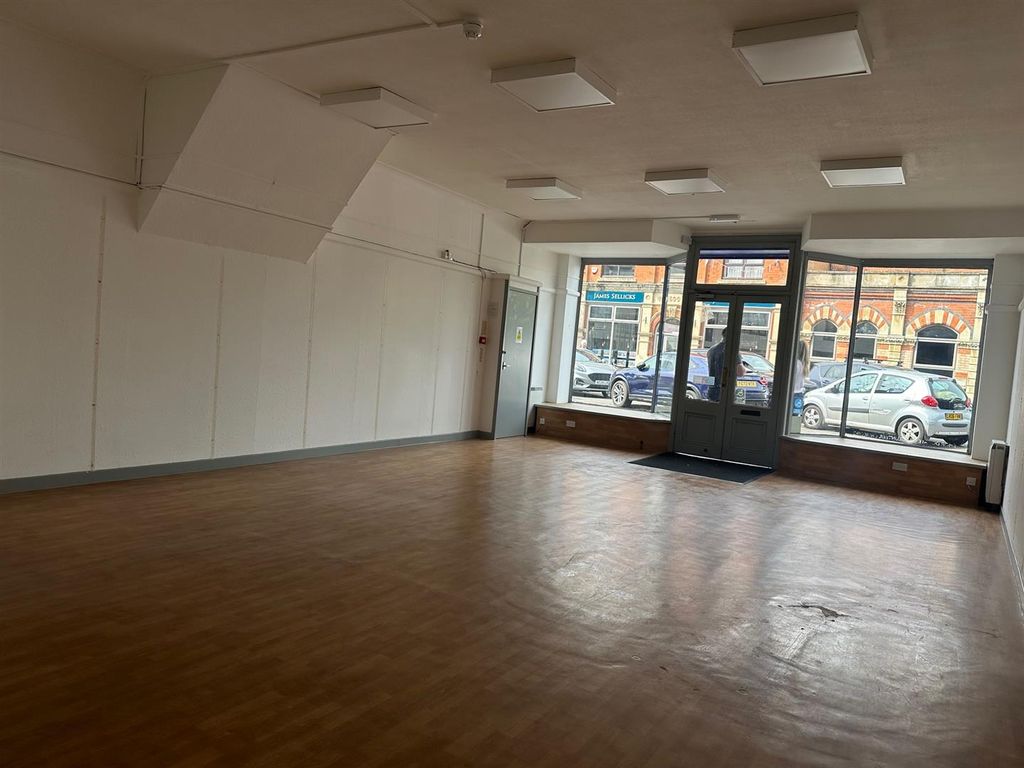 Property photo 3 of 8 Img_7907.Jpg