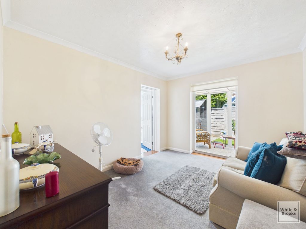Property photo 3 of 16