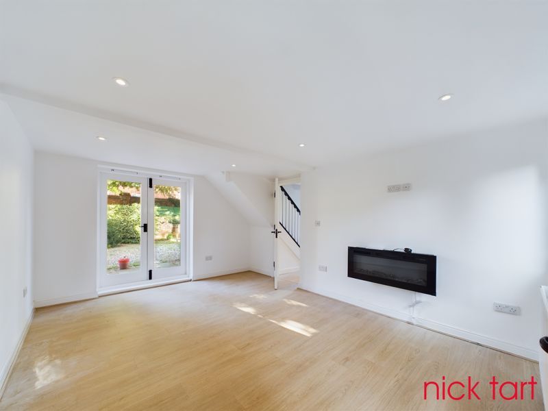 Property photo 3 of 12 Photo 12