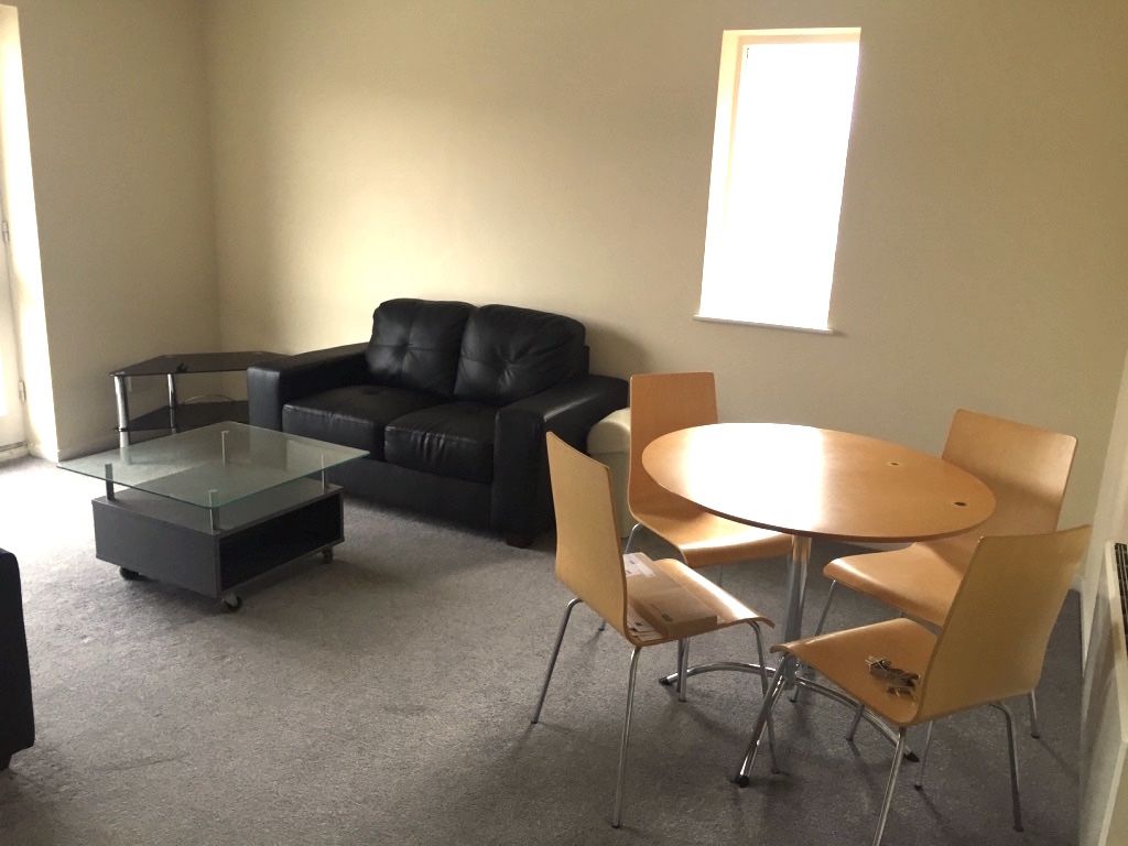 Property photo 2 of 6