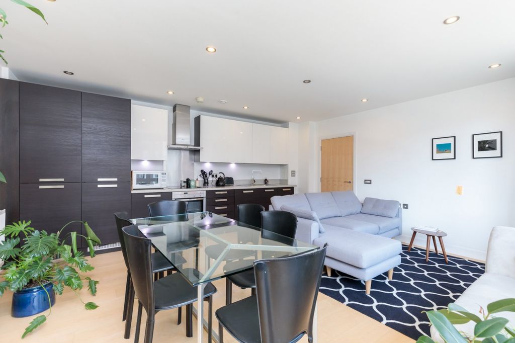 Property photo 2 of 21 Open Plan Living
