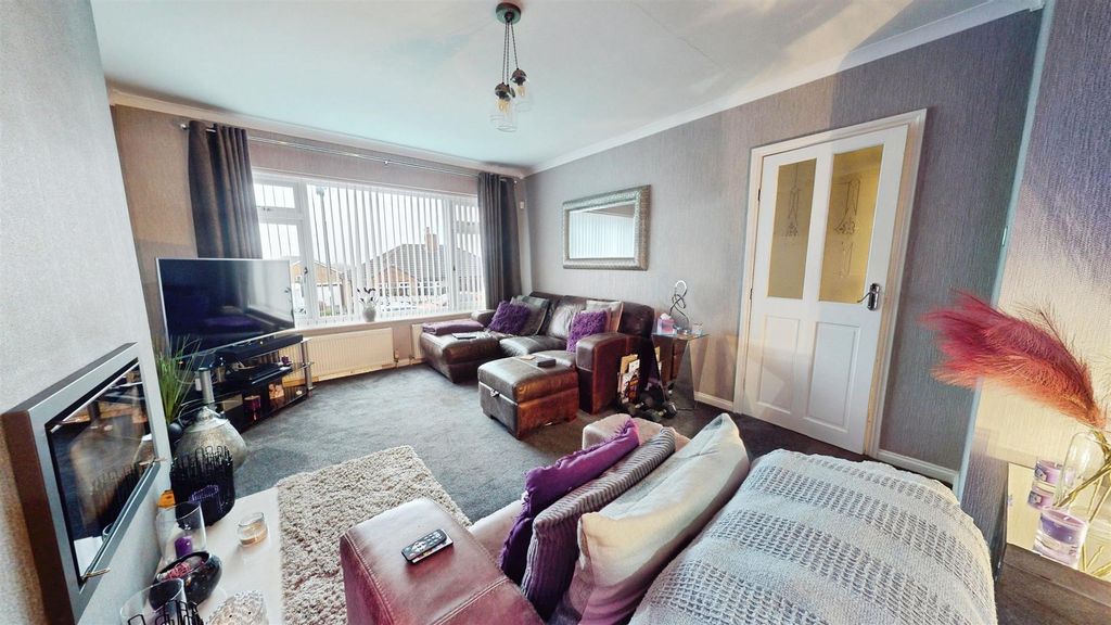 Property photo 3 of 17 6Ca517Ae-26-Saint-Abbs-Drive-01272026_083238.Jpg