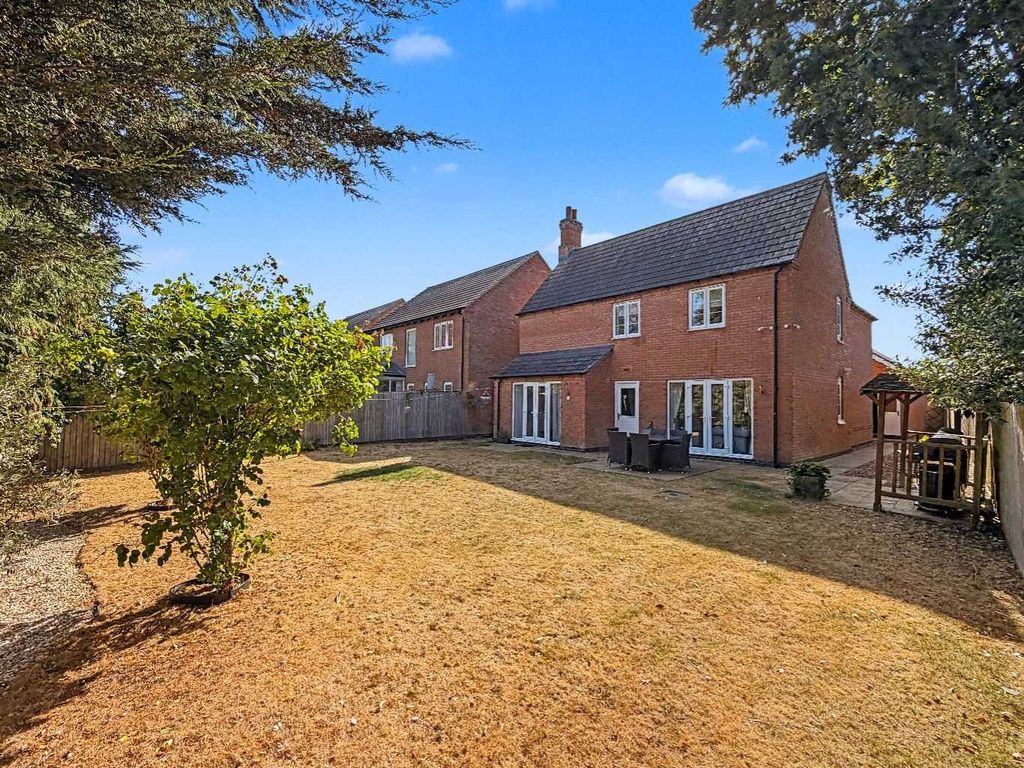 Property photo 2 of 63 5340954