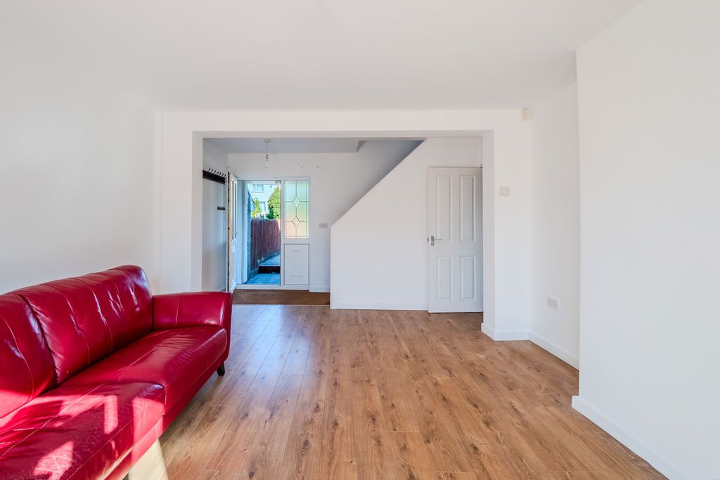 Property photo 3 of 15 Photo 31