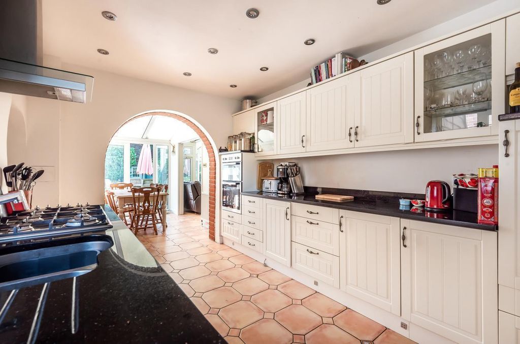 Property photo 3 of 16 3rd Photo