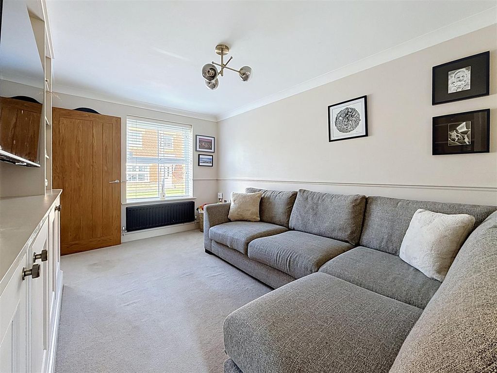 Property photo 3 of 12 Harrier_00008.Jpg