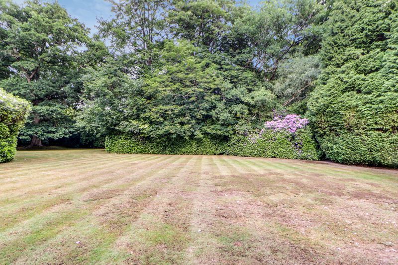 Property photo 2 of 16 Photo 18