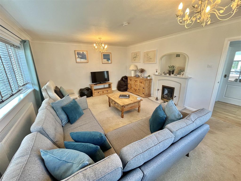 Property photo 2 of 25 20250925_151541282_Ios.Jpg