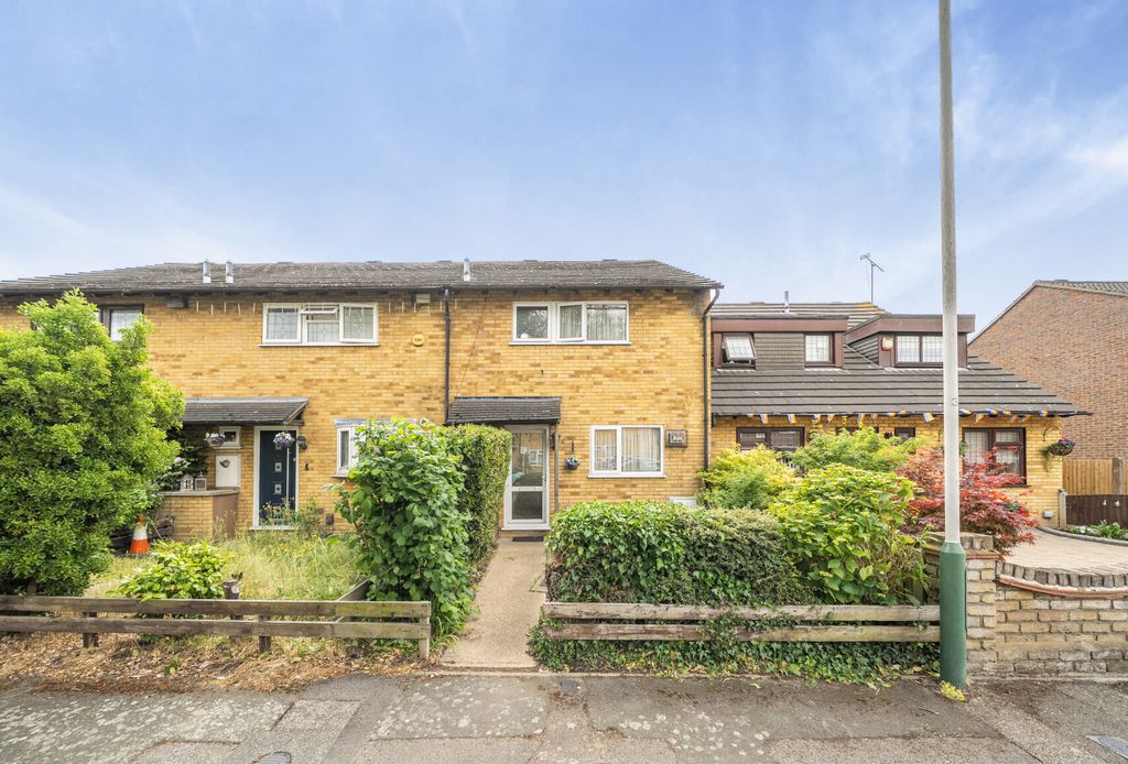 Property photo 1 of 16 1470853-3-6A21631...