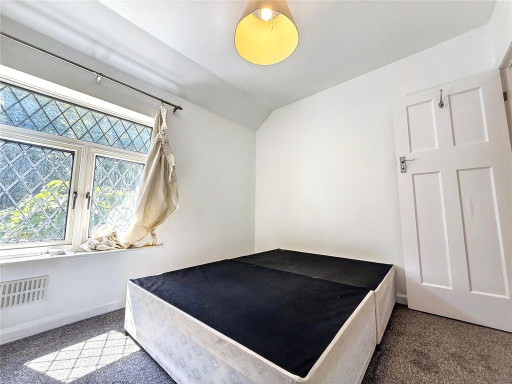Property photo 3 of 13 Picture No. 16