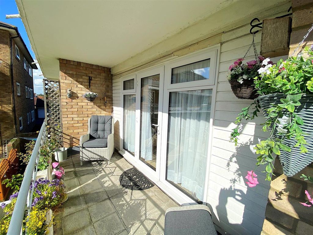 Property photo 3 of 13 6 The Croft - Balcony1.Jpg