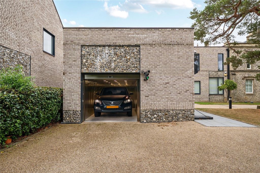 Property photo 3 of 30 3