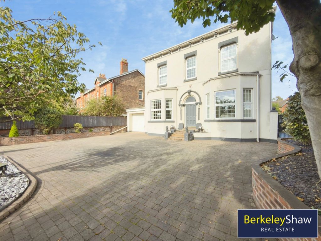 Property photo 1 of 51 Pbox-Img.Jpg