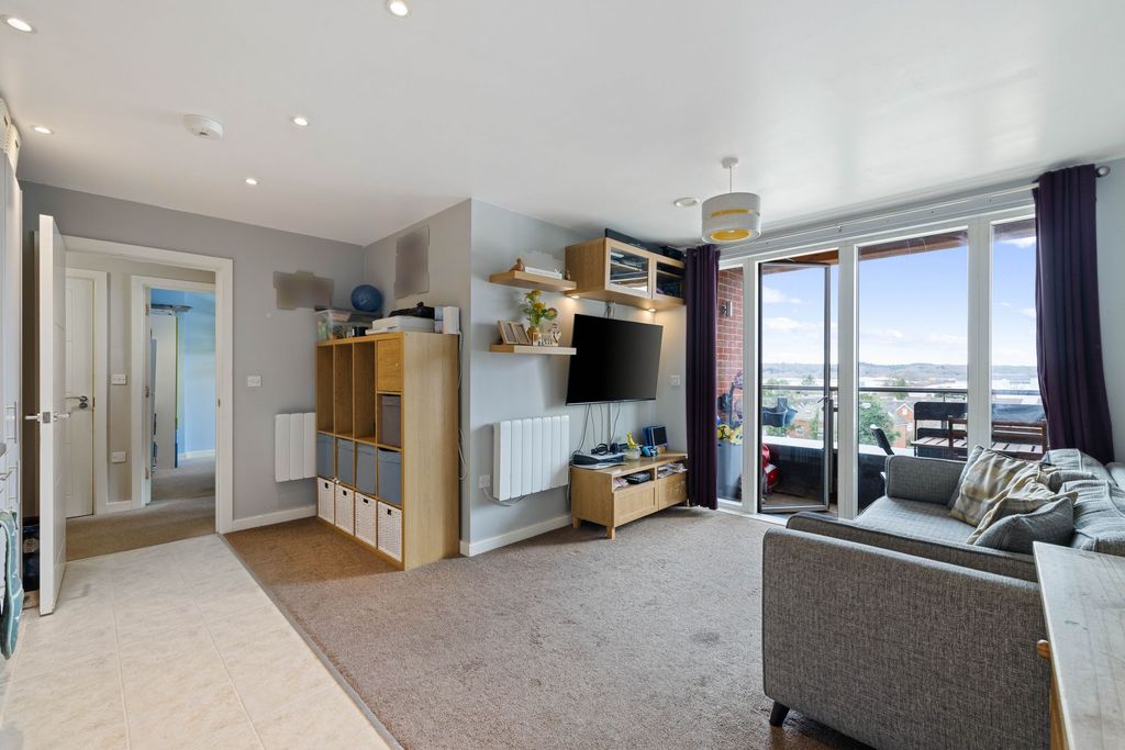 Property photo 2 of 10 Open Plan Living Room