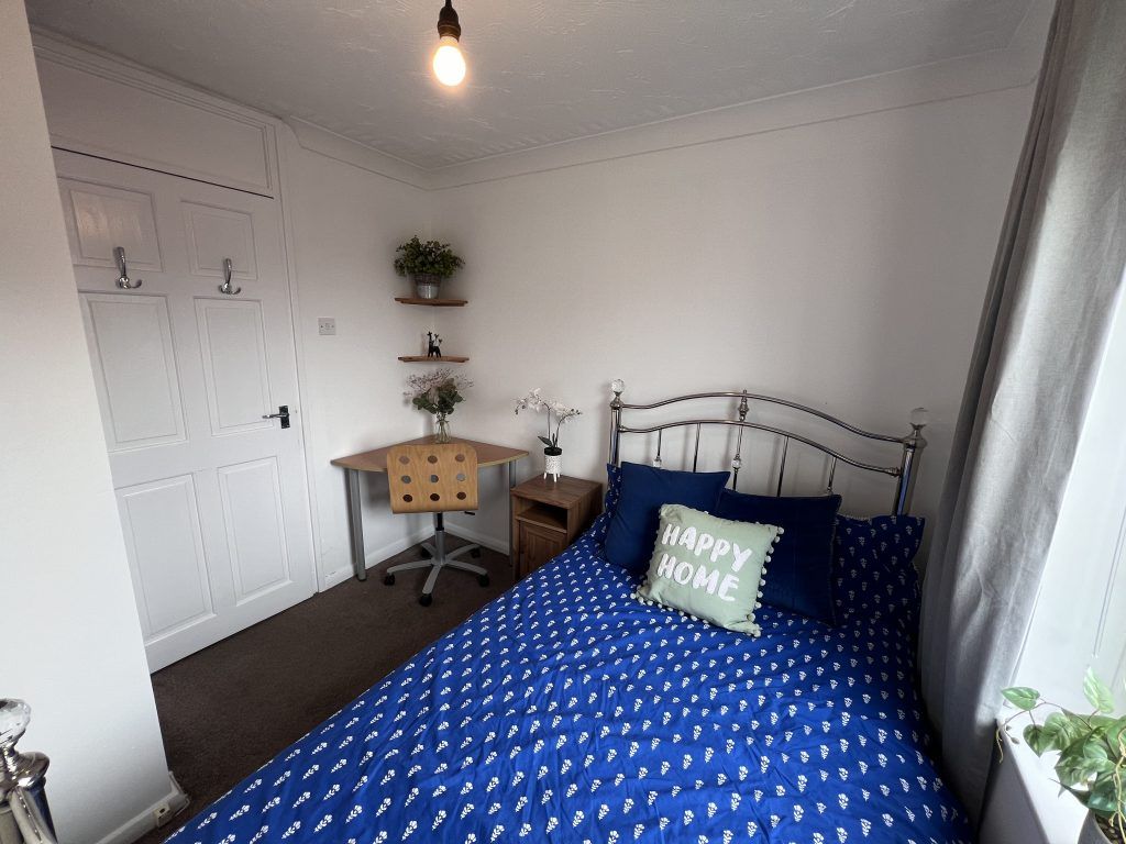 Property photo 2 of 4