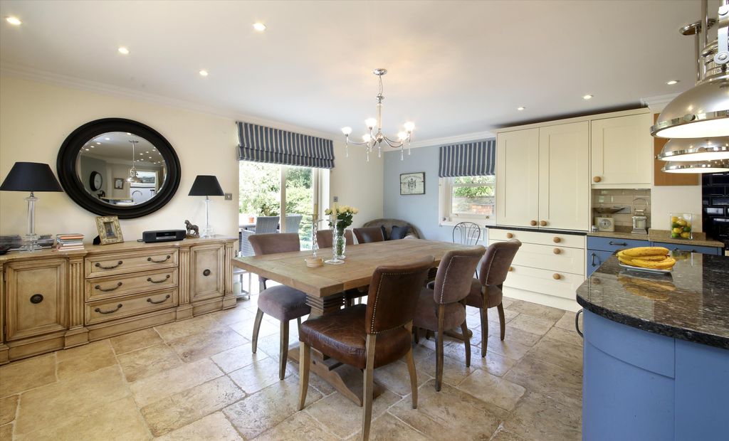 Additional image 8 of 4 bed semi-detached house for saleWoodcote Road, Epsom, Surrey KT18