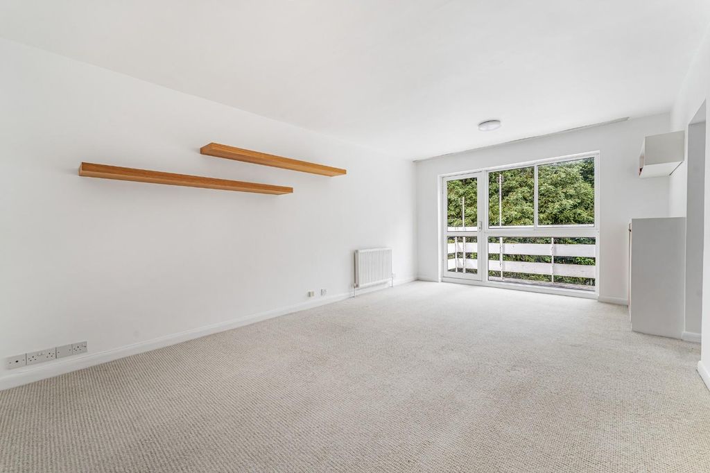 Property photo 3 of 18 Reception Room Opening On To Balcony.Jpg