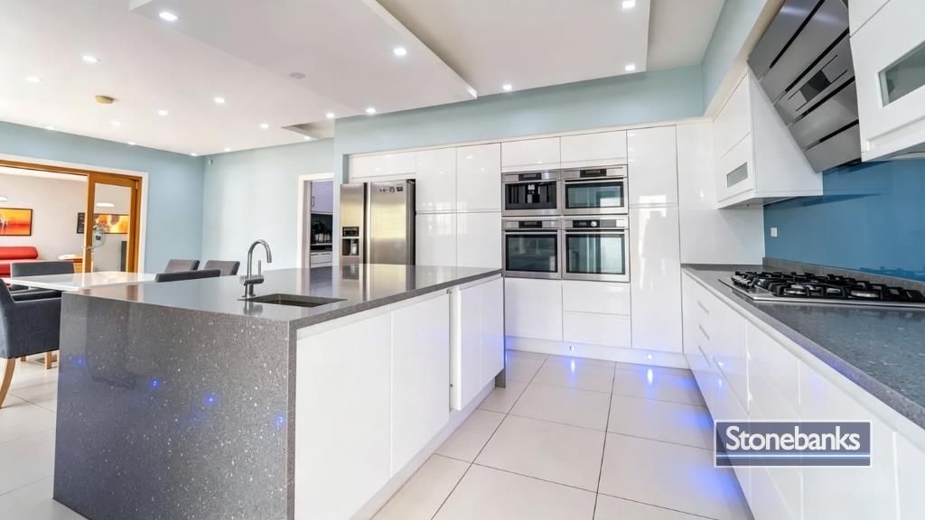 Property photo 3 of 16 6.Png