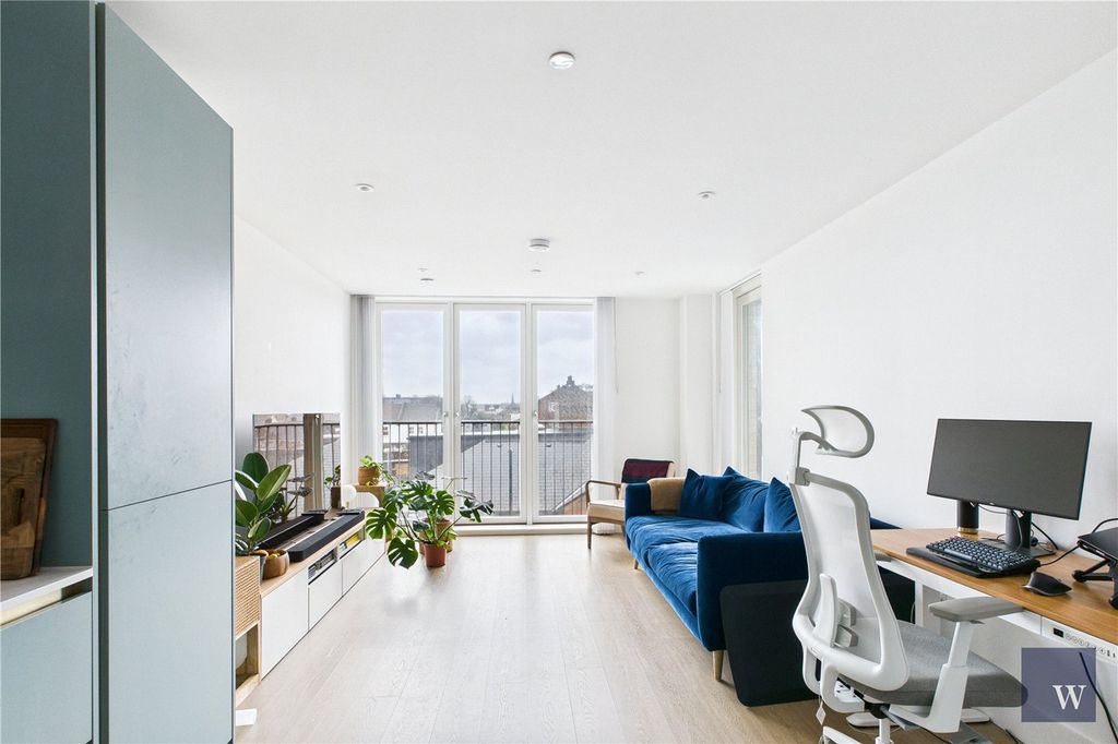 Property photo 2 of 14 Picture No. 02