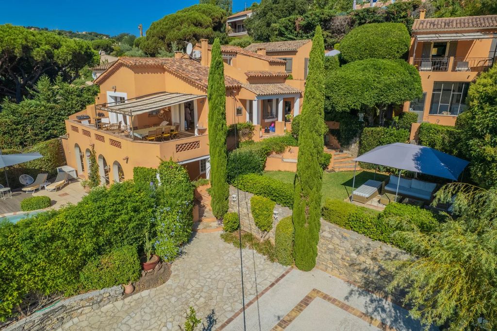 Property photo 2 of 16