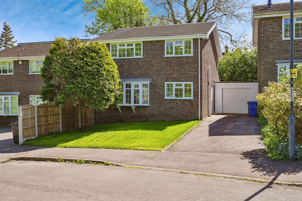 Property photo 1 of 1