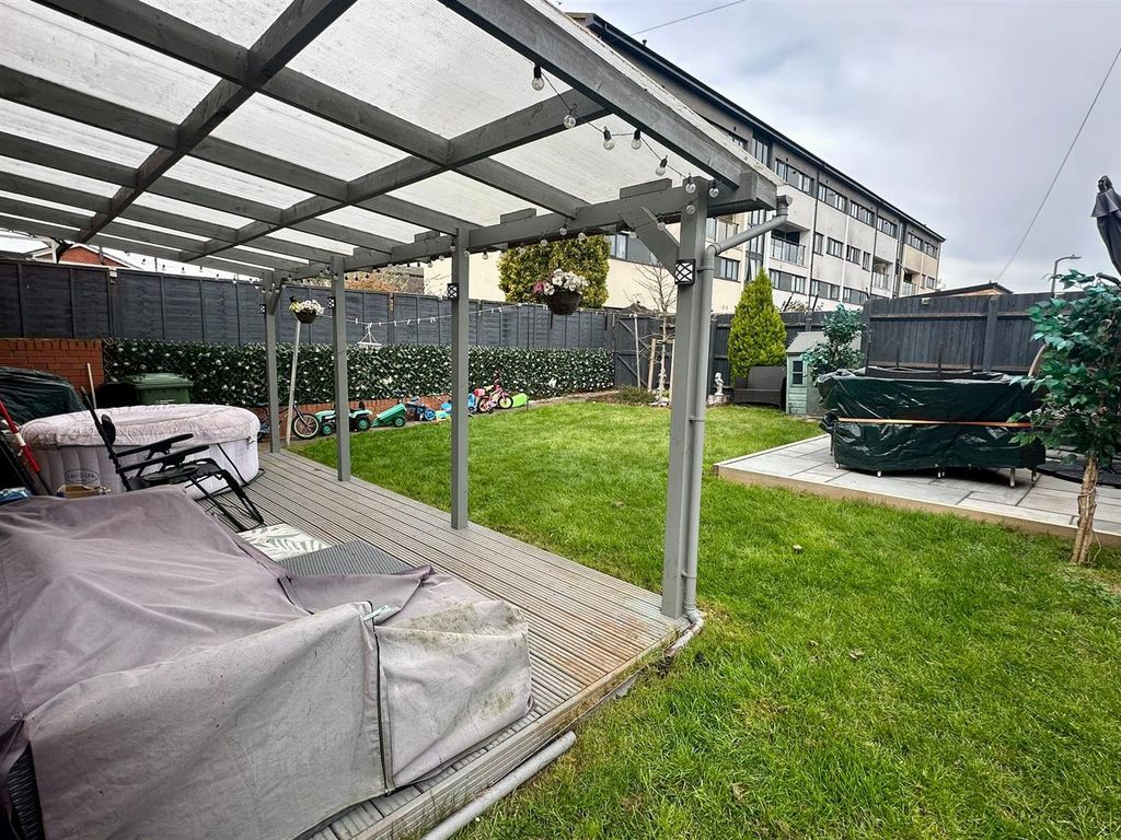 Property photo 2 of 15