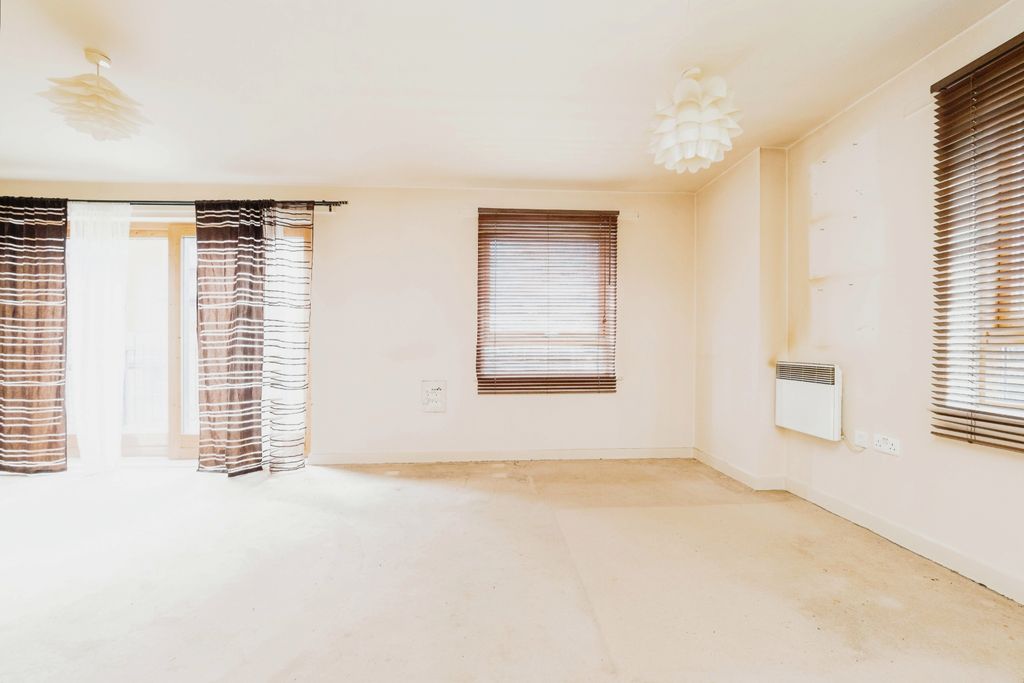 Property photo 2 of 13 Photography
