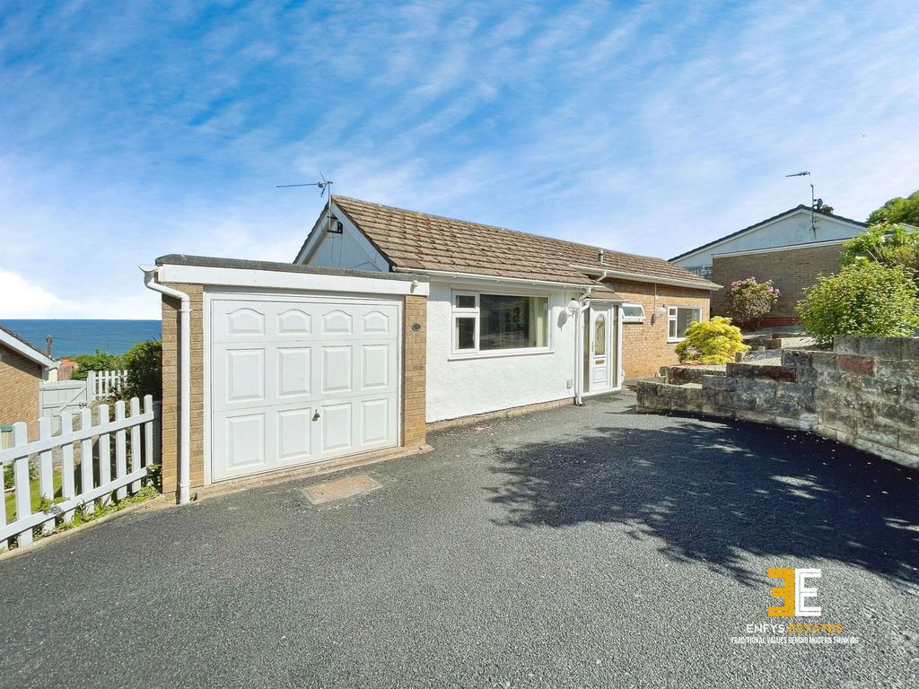 Property photo 1 of 38