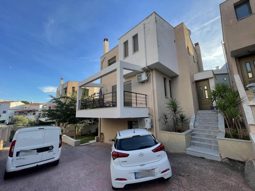 Property photo 1 of 2 For Sale Maisonette 232 m² In Kavala