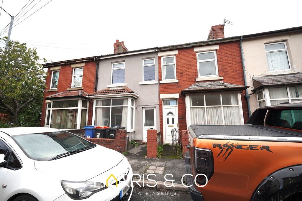 Property photo 1 of 12 Picture No. 09