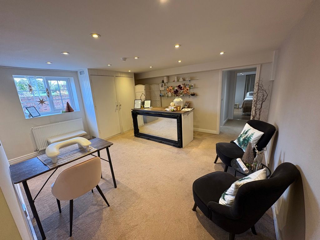 Property photo 3 of 10 Photo 15