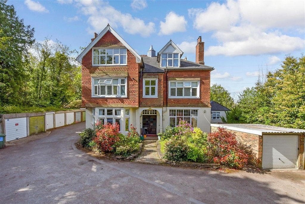 Property photo 2 of 15 External (Web)