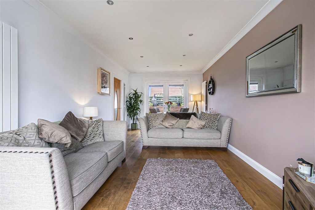 Property photo 3 of 37 7M3A8601.Jpg