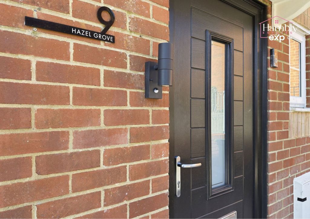 Property photo 3 of 22