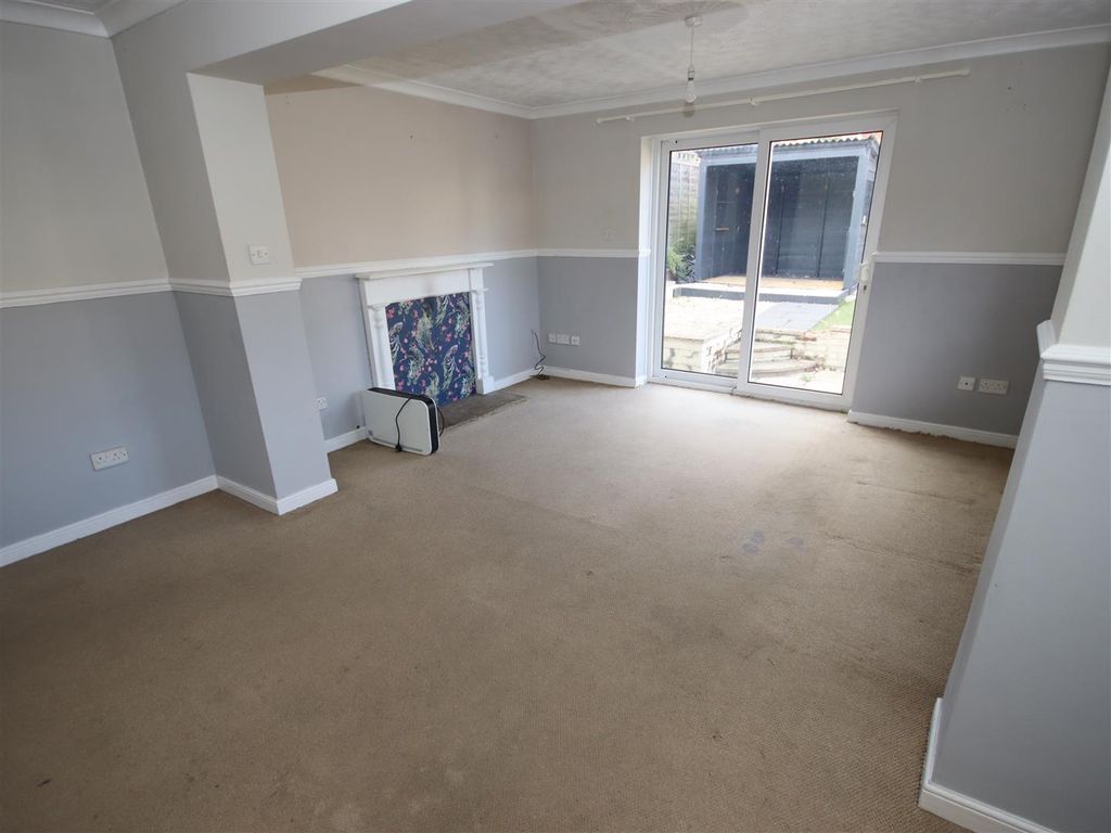 Property photo 2 of 11 Img_2647.Jpg