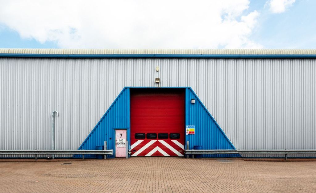 Property photo 3 of 4 Grays  Coward Industrial Estate 7.Jpg