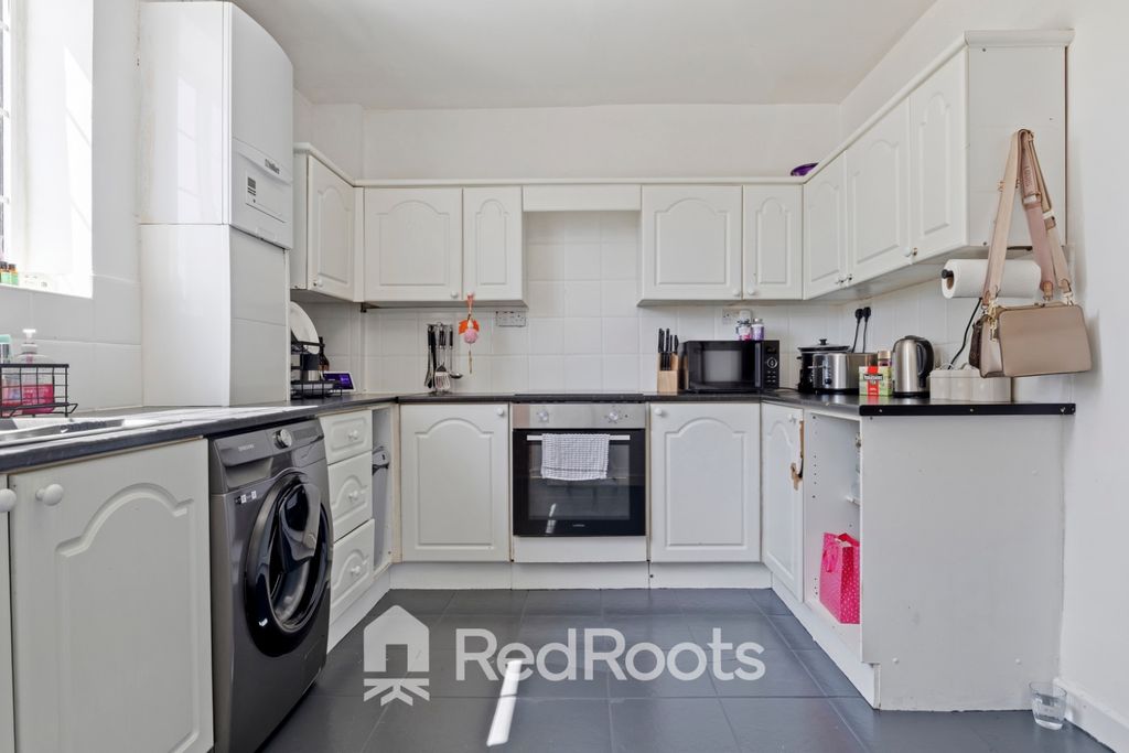 Property photo 3 of 27 5145134